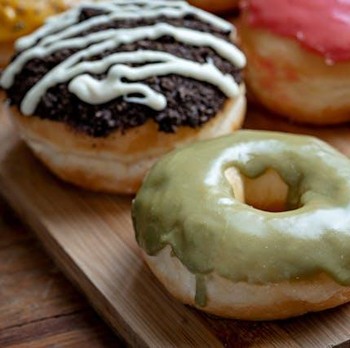 Benarkah Terlalu Banyak Konsumsi Gula Bisa Melemahkan Tulang? Ini Faktanya!