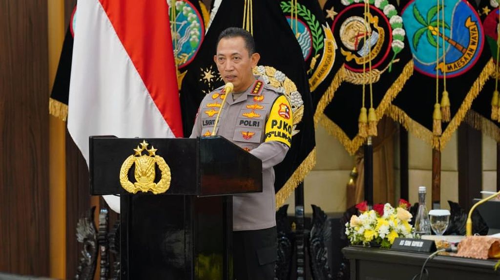 Kapolri Bicara Tantangan RI 10 Tahun ke Depan: Cuaca Ekstrem hingga AI