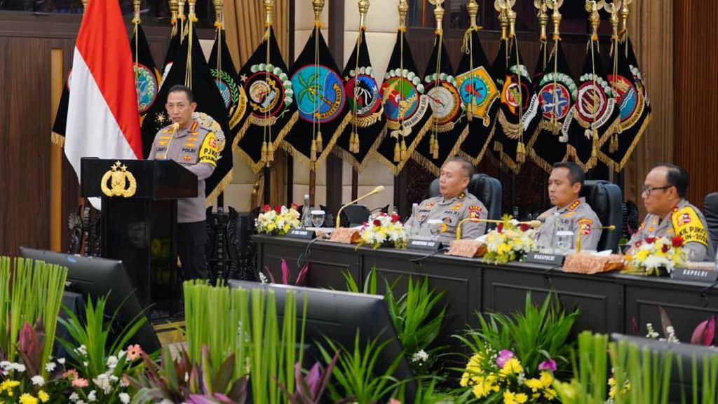 Kapolri Minta Jajaran Tak Baper dengan 'No Viral No Justice'