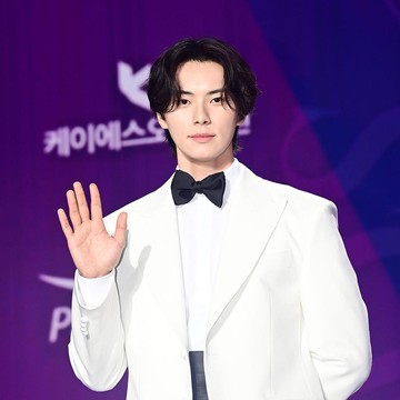 3 Artis Korea Ini Dikabarkan Bintangi Drakor The Miracles of Namiya General Store