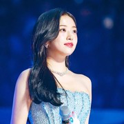 Transformasi Gaya Yujin IVE Saat Jadi MC SBS Gayo Daejeon Selama 4 Tahun Berturut-turut