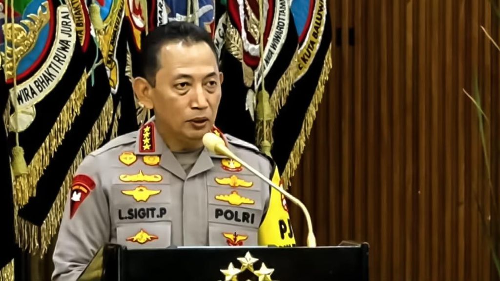 Dapat Apresiasi Sejumlah Survei, Kapolri Minta Polri Terus Berbenah
