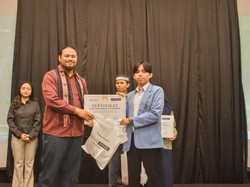 Yayasan Hadji Kalla-Avamora Beri Beasiswa untuk 38 Mahasiswa-Pelajar Makassar