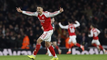 Liputan Olahraga CNN Sport : FOTO: Arsenal Mantap Menetap di Puncak