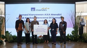 AXA Mandiri Salurkan Donasi Ratusan Juta bagi Korban Bencana Sumatra