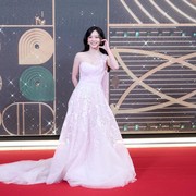 Kim Se Jeong Rilis Lighstick Versi Baru dengan Desain Menggemaskan, Intip Detailnya!