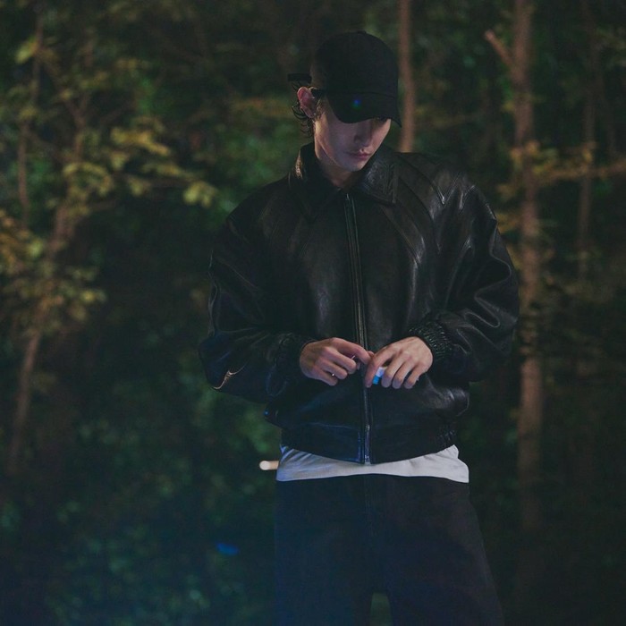 Lee Soo Hyuk di film Sister