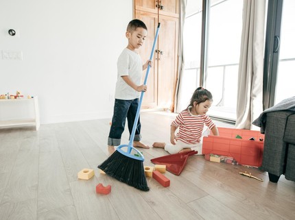 Mengenal Lighthouse Parenting, Pola Asuh yang Disebut Bikin Anak Tangguh