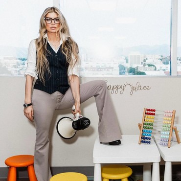 Lirik Lagu A Little Party Never Killed Nobody (All We Got) - Fergie