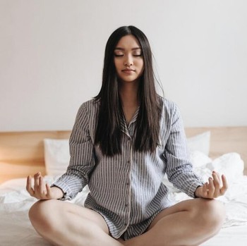 Makeover Mood! 5 Cara Semangat Lagi saat Kamu Sedang Lelah dengan Dunia