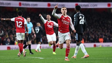 Kabar Sport CNN Terbaru : Hasil Liga Inggris: Kejutan, Arsenal Bantai Aston Villa 4-1