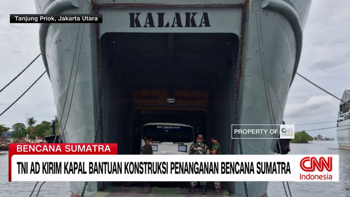 VIDEO: TNI AD Kirim Kapal Bantuan Konstruksi ke Wilayah Bencana Sumatr