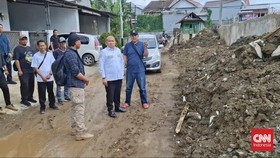 Kejari Tangsel Sidak Proyek Strategis Pengendalian Banjir
