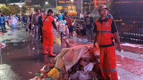 Hitungan Jam, Pasukan Oranye Bersih-bersih Jakarta usai Tahun Baru