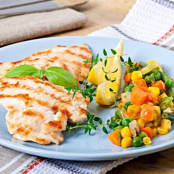 5 Makanan yang Sebaiknya Tidak Dipanaskan Ulang untuk Menu Sahur