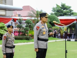 Momen Beda di Upacara Kenaikan Pangkat, Kapolda Jateng Minta Anggota Ajak Keluarga