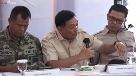 Cerita Sjafrie soal Menteri Perang AS Minta Izin Lintas Udara RI