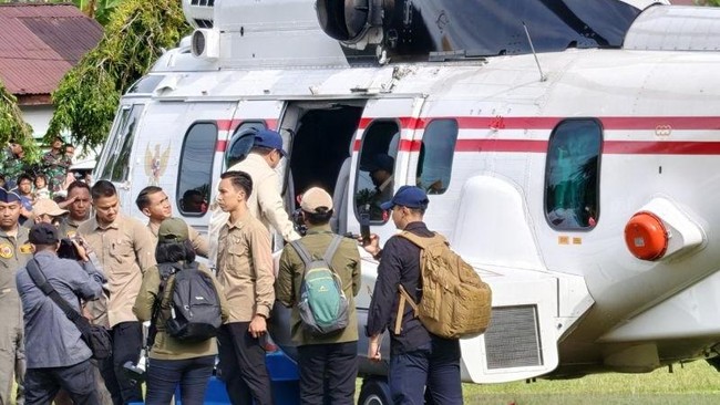 Presiden RI Prabowo Subianto bertolak menuju Kabupaten Aceh Tamiang, Kamis (1/1) pagi, untuk meninjau pembangunan hunian yang dibangun oleh Danantara.