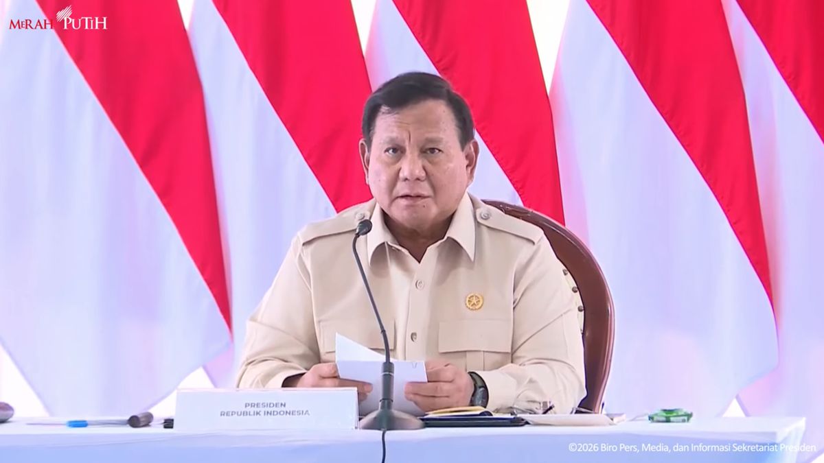 Prabowo Respons Komentar Miring soal Menteri Datang ke Lokasi Bencana