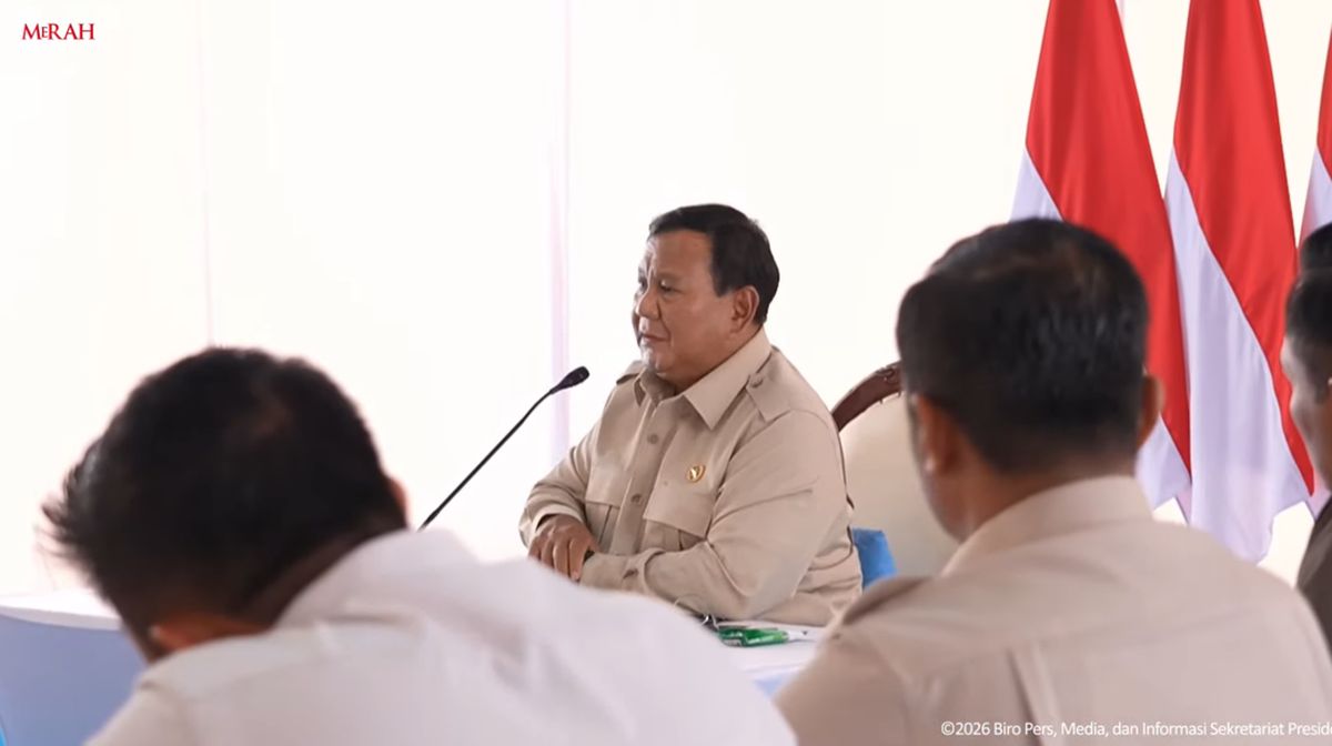 Prabowo Koreksi Kepala BNPB: TNI Tak Kenal Lelah, Jadi Uang Semangat