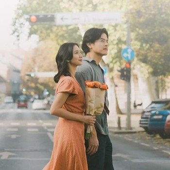 9 Film Indonesia Tayang di Netflix Bulan Januari, Ada Genre Drama hingga Musikal!