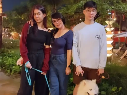 Wajah Dua Anak Tessa Kaunang yang Sudah Dewasa Curi Perhatian, Intip Potret Terbarunya