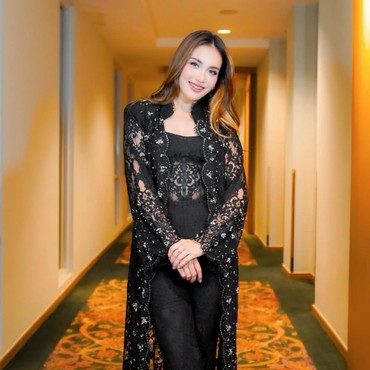 Terpopuler: Pinkan Mambo Balikan dengan Arya Khan Hingg Pacar Baru Ayu Ting TIng