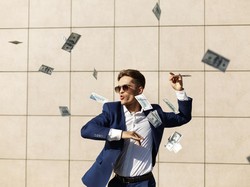 5 Weton Paling Beruntung di 2026, Dilancarkan Karier hingga Asmaranya