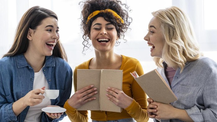 5 Kalimat Sering Diucapkan Sosok yang Mudah Disukai Orang Lain