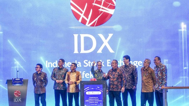 Purbaya merespons absennya Presiden Prabowo Subianto dalam pembukaan perdagangan Bursa Efek Indonesia (BEI) 2026 hari ini, Jumat (2/1).