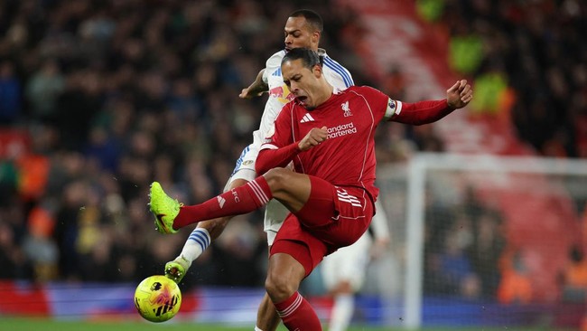 Liverpool harus puas mendapat tambahan satu angka setelah bermain imbang tanpa gol melawan Leeds United di Anfield, Jumat (2/12) dini hari WIB.