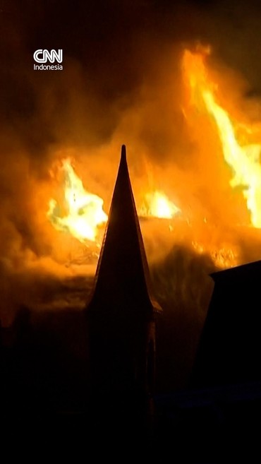 Detik-detik Si Jago Merah Membakar Gereja Besejarah Voldelkerk Belanda