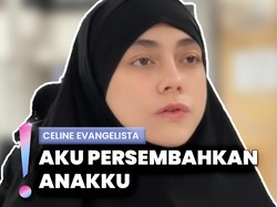 Video: 2026 di Tanah Suci, Celine Evangelista Umrah Bareng 4 Anak