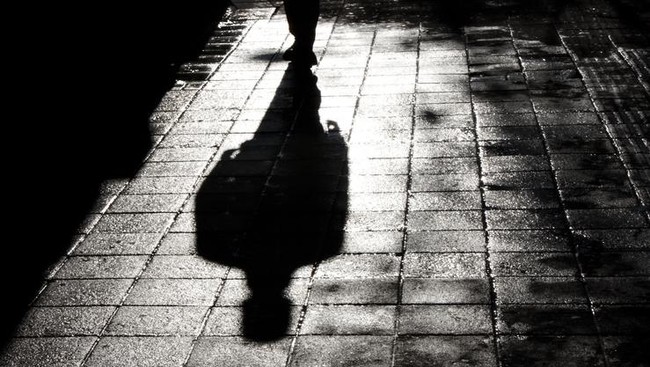 Polisi menangkap guru mengaji di Jeneponto, Sulawesi Selatan, karena diduga mencabuli enam santriwati.