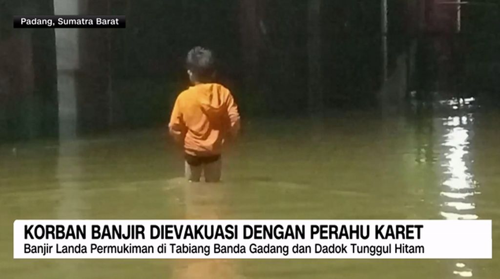 VIDEO: Banjir Melanda Sumatra Barat Dan Sumatra Utara
