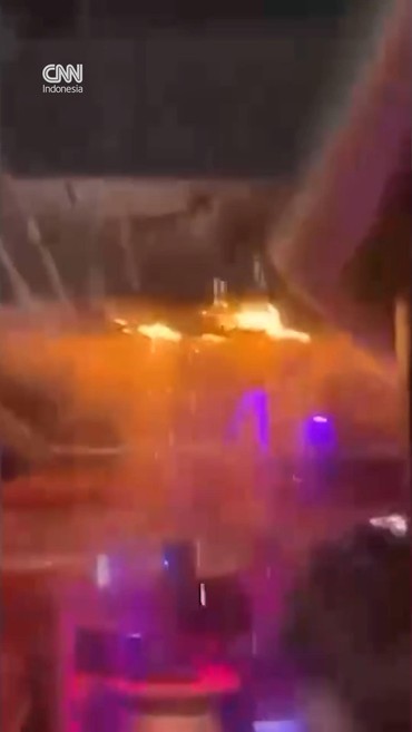 Detik-detik Api Melahap Bar di Swiss, Tewaskan 40 Orang