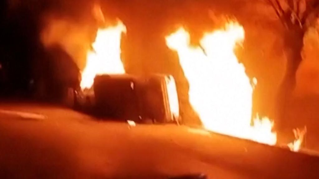 Demo Berdarah Iran Berlanjut, Tujuh Demonstran Meninggal Dunia