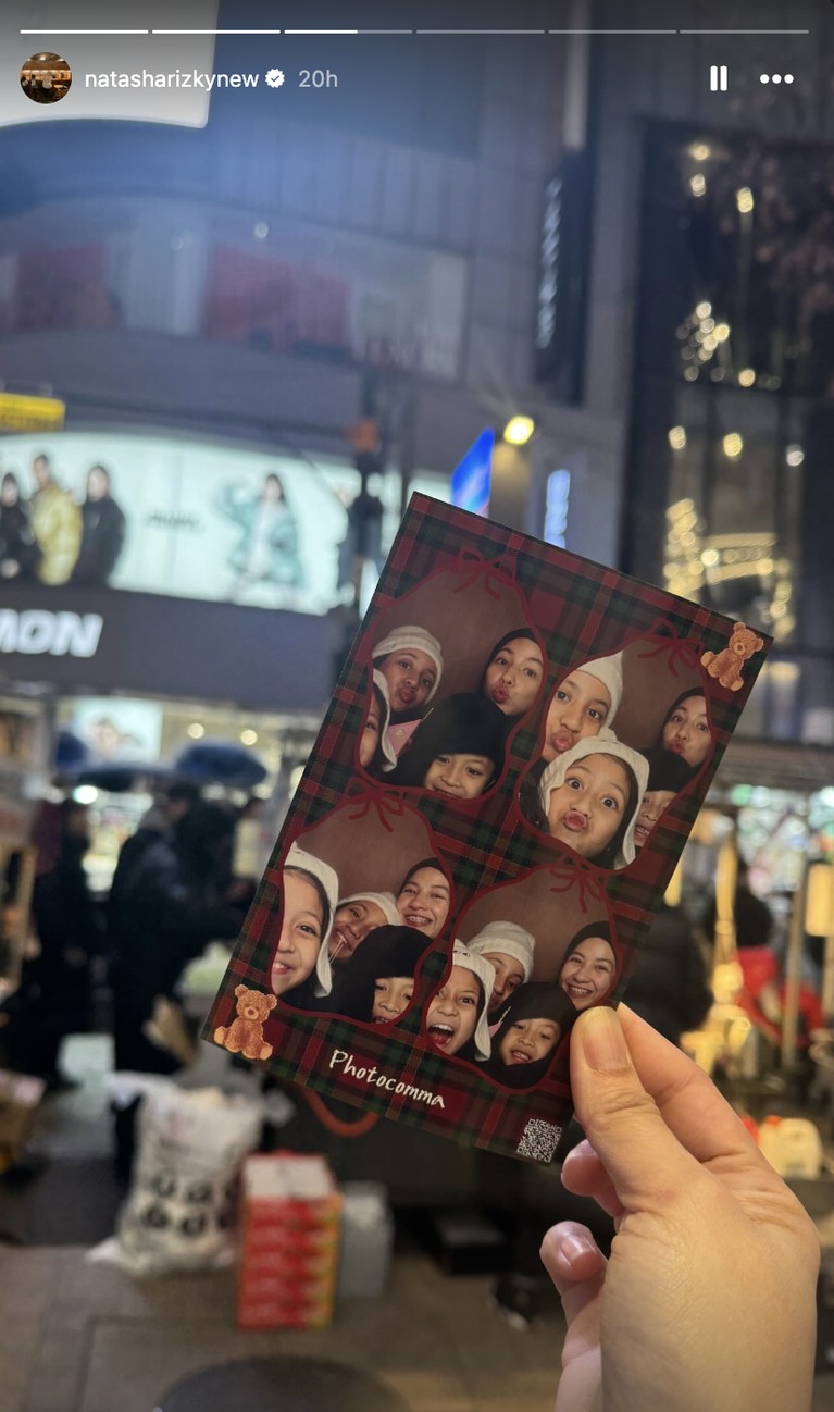 Desta dan Natasha RIzki liburan bareng anak ke Korea Selatan&period;