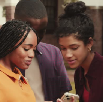 5 Alasan Konten Drama Pribadi Lebih Menarik Perhatian Dibanding Prestasi