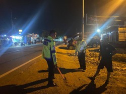 Pengendara Mobil di Jambi Nyaris Diamuk Warga Usai Tabrak Lari Pemotor