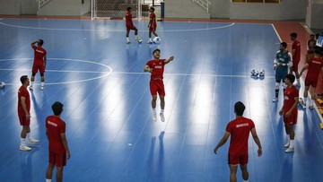 Berita Olahraga Terkini CNN Sport : Momen Timnas Futsal Indonesia Hajar Korea Selatan 6-2