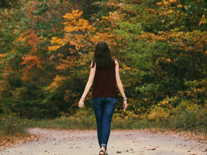 Mengenal Color Walk, Tren Jalan Kaki yang Bermanfaat Bagi Kesehatan Fisik dan Mental/Foto: pexels.com/Noelle Otto