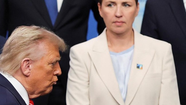 PM Denmark Mette Frederiksen mendesak AS menghentikan ancaman terhadap Greenland setelah Presiden Donald Trump masih kekeh ingin mencaplok wilayah itu.