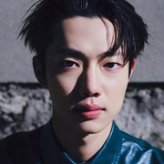 Cho Jun Young Pancarkan Pesonanya di Pemotretan untuk W Korea