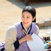 Penuh Pesona, Simak 4 Transformasi Nam Ji Hyun Saat Tampil di Drakor Sageuk