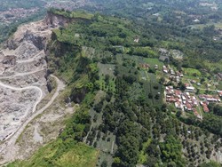 Pemerintah Tutup 3 Tambang Pasir Tak Berizin di Garut