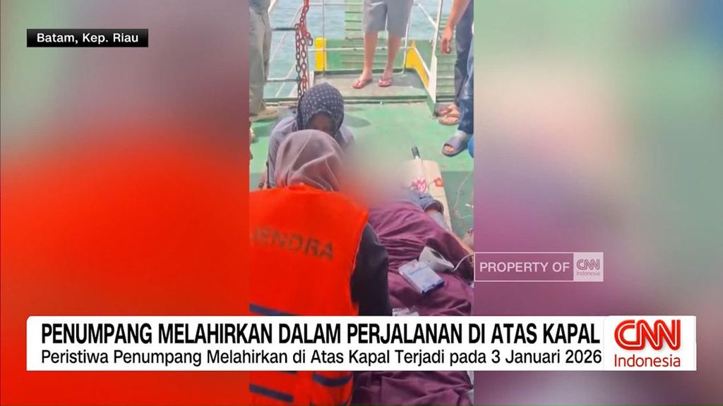 VIDEO: Penumpang Melahirkan dalam Perjalanan di Atas Kapal