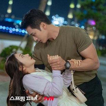Review Spring Fever, Drakor Rom-Com yang Menyuguhkan Komedi Solid