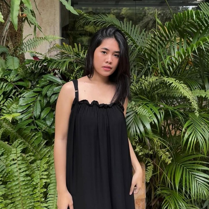 <p>Alifa masih aktif di dunia hiburan. Ia kini fokus menjalani kesibukan di dunia akting sebagai aktris. Alifa melanjutkan kariernya yang sudah dibangun sejak masih kecil. (Foto: Instagram @alifalubis)</p>