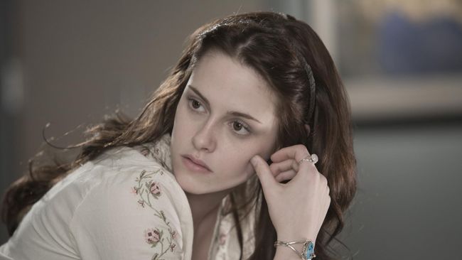 Kristen Stewart mengaku bersemangat kembali ke waralaba Twilight, tapi bukan sebagai Bella Swan.